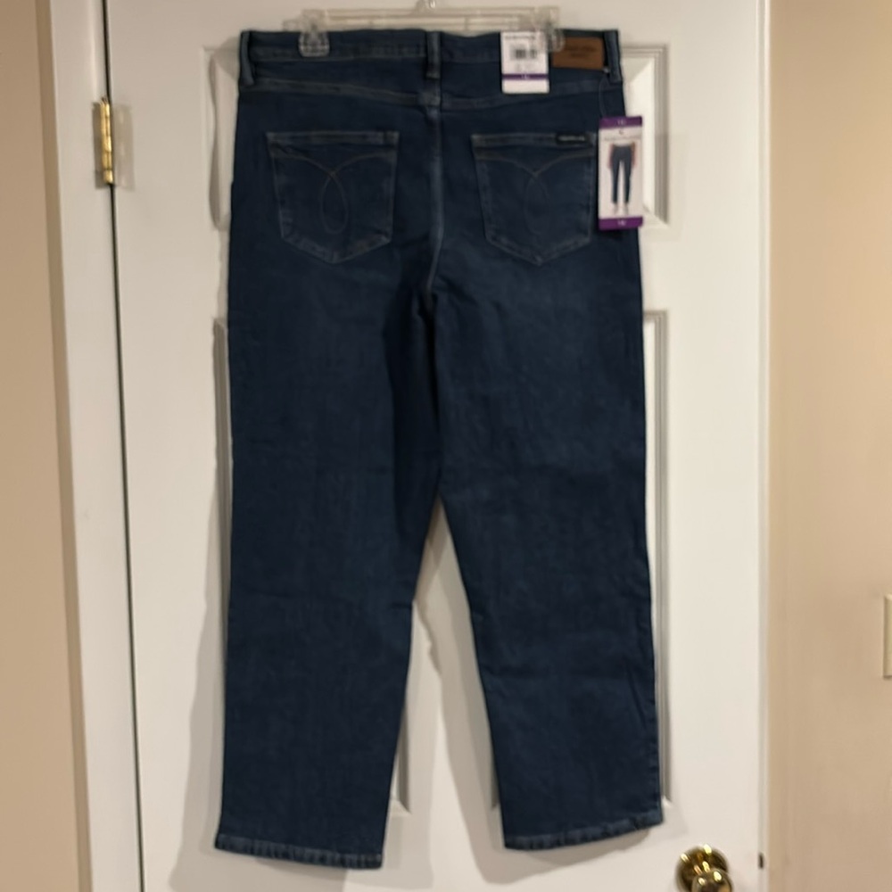 NWT Calvin Klein Women’s‎ Dark Wash Jeans size 14